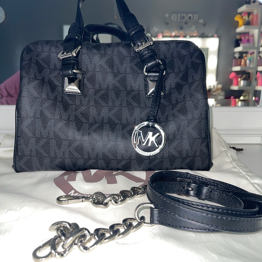 Authentic Michael Kors Grayson Satchel